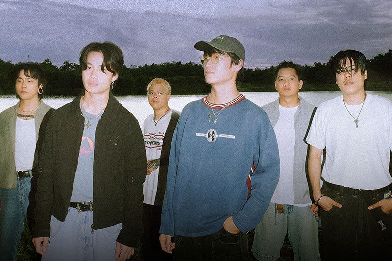 เคมีลงตัว! Bomb at Track เพลงใหม่ 'คิดถึงไปก่อน'ได้ Alien Safeplanetร่วมฟีท