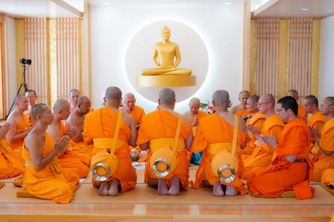 'วัดไทย' ในประเทศญี่ปุ่นจัดพิธีปฐมบรรพชาอุปสมบท สมโภชอุโบสถ 64 รูป