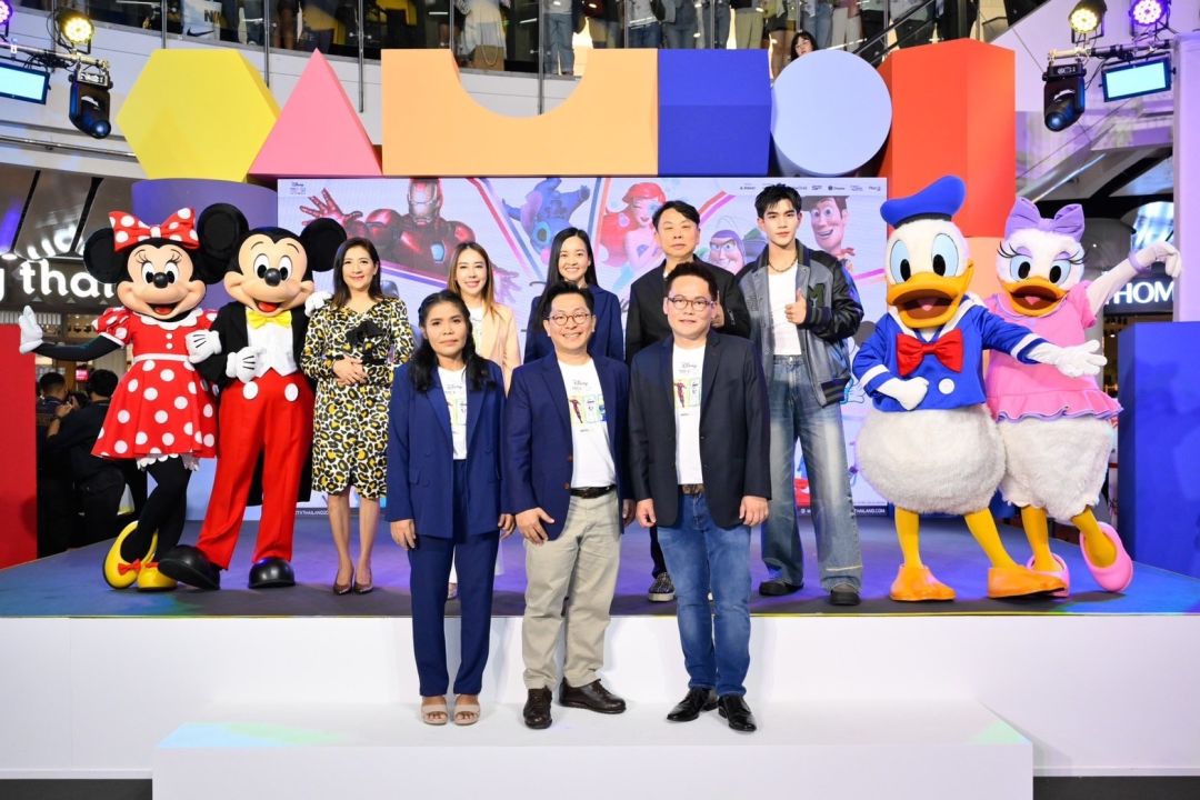 'โฟร์ท- ณัฐวรรธน์'ตื่นตา ร่วมงานเปิดวันแรก  Disney Toy Expo Thailand 2024