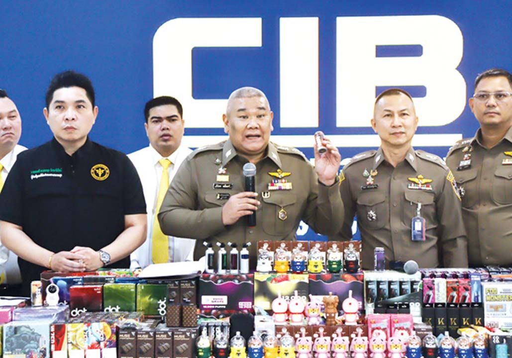 ปคบ.ทลายโกดัง  ส่งขายบุหรี่ไฟฟ้า  ช่องทางออนไลน์  มูลค่ากว่า10ล้าน