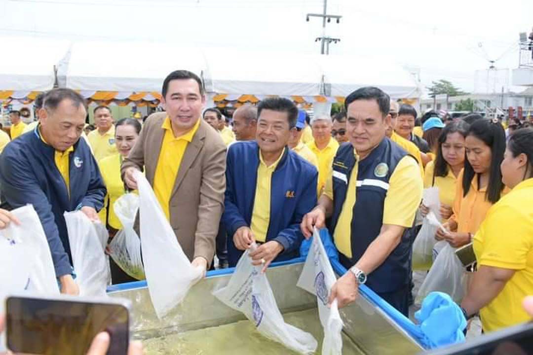 'กรมชลฯ'จับมือ'กรมประมง'ปล่อยพันธุ์สัตว์น้ำสู่แม่น้ำปากพนัง เพื่อรักษาสมดุลระบบนิเวศอย่างยั่งยืน