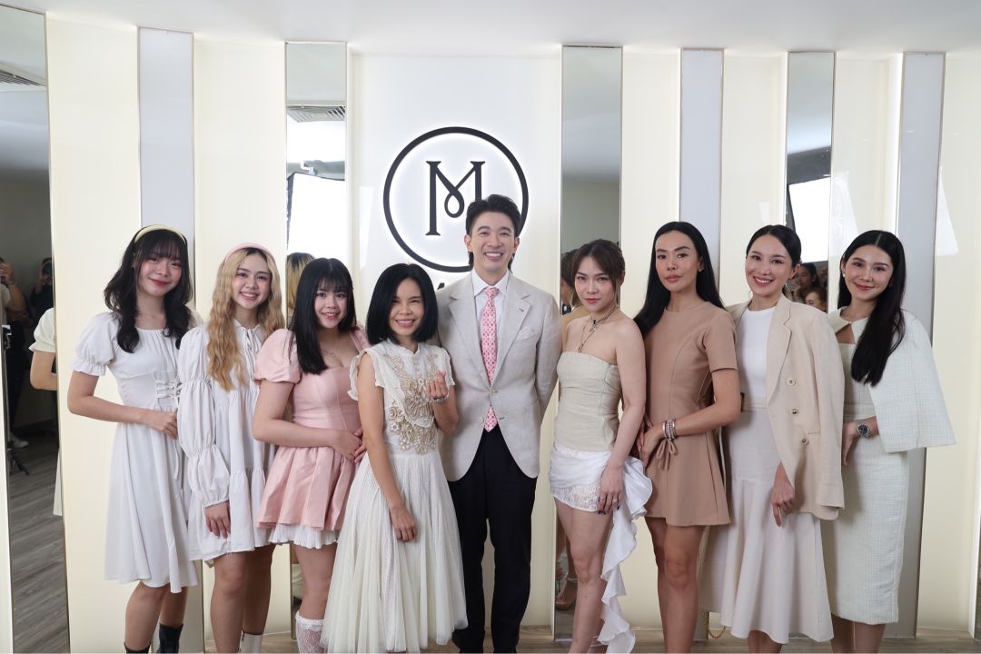 EMMA CLINIC (เอมม่า คลินิก)ใจฟูชวนสื่อมวลชนอัพเดทเทรนด์ศัลยกรรมเสริมคาง