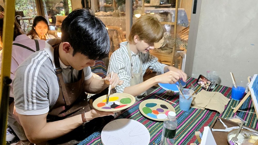 One Day Trip with 'พี่บิ๊ก-น้องปาร์ค'นักแสดงจากซีรีส์ 'Monster Next Door พี่เขาบุกโลกของผม'