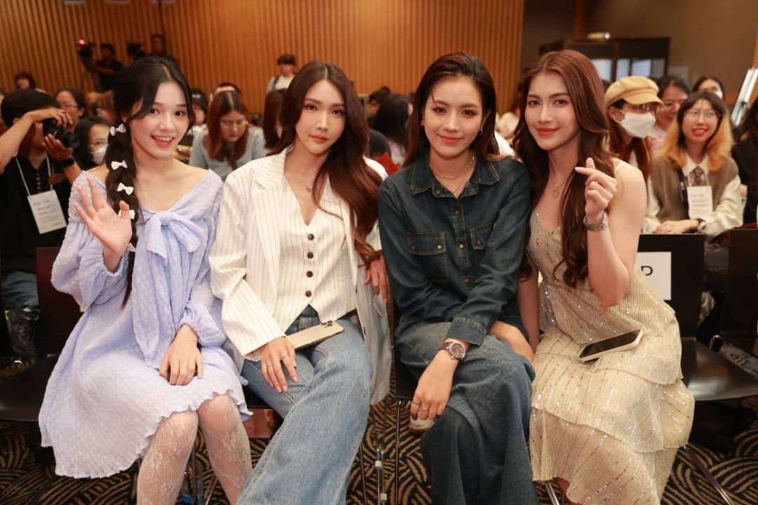 4 นักแสดงนำซีรีส์ 'กัษธิษฐาน'ร่วมกิจกรรม GIRLxGIRL  GIRL Talks: GIRLs Love Series and Novel