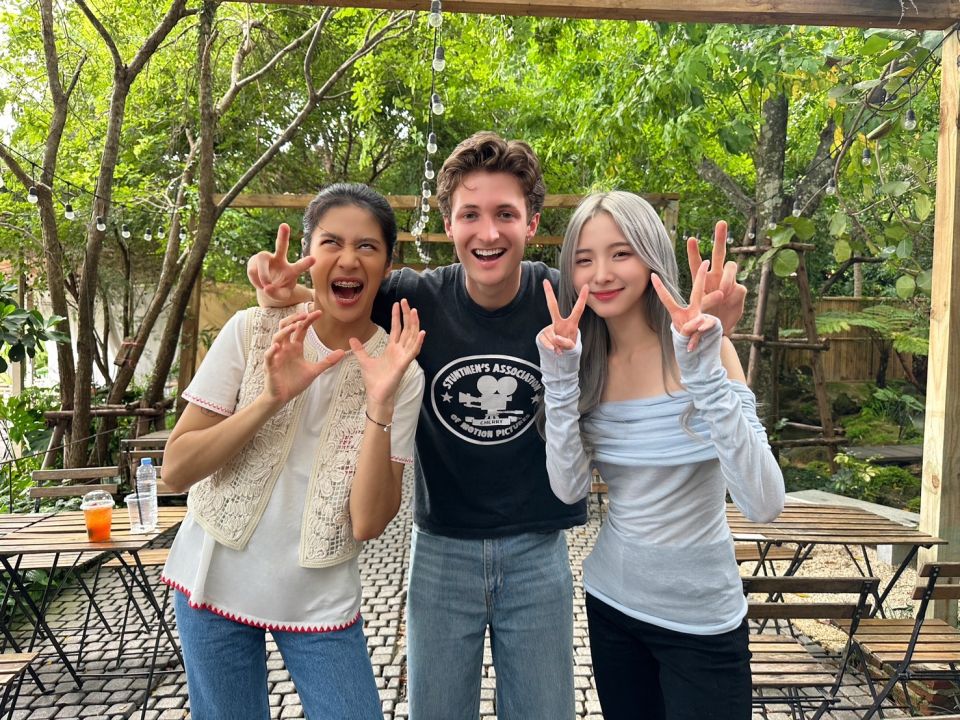 Henry Moodie เผยอาหารไทยเมนูโปรด  และความลับเพลงดังที่หลายคนยังไม่เคยรู้?!