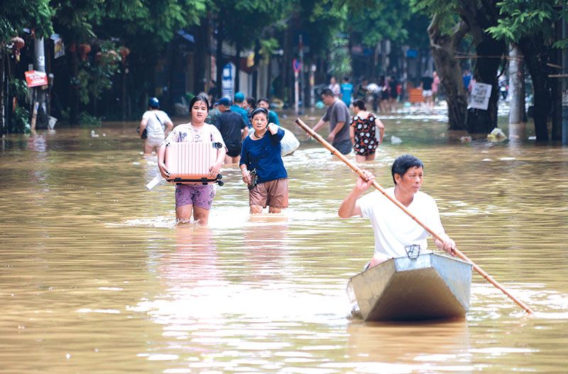 หลายพื้นที่ในเวียดนามยังจมน้ำ แต่ยืนยันจีนปล่อยน้ำกระทบน้อย