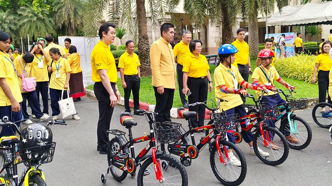 ขนส่งศรีสะเกษจัด 7 ฐานเรียนรู้ให้กับเด็ก เยาวชน ปลูกฝังจิตสำนึกด้านความปลอดภัย