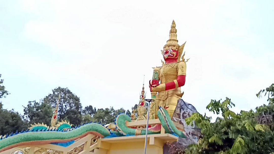 สายมูแห่ขอเลขท้าวเวสสุวรรณองค์ใหญ่ที่สุดในภาคเหนือตอนล่างวัดคลองกะพั้ว