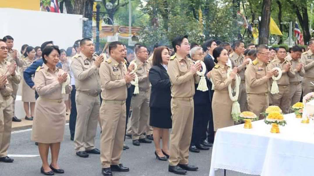 'อธิบดีกรมข้าว'ร่วมสักการะสิ่งศักดิ์สิทธิ์ ในโอกาส'รมว.เกษตร-รมช.เกษตร'เข้ารับตำแหน่งฯ