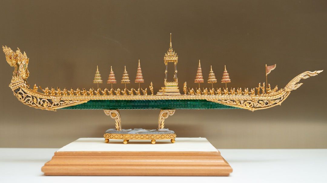 ‘หนึ่ง-สุริยน’โชว์ผลงาน‘เรือจำลองพระที่นั่งอนันตนาคราช’  ฉลองเปิด‘บิวตี้เจมส์ บูติก แฟล็กชิพสโตร์’ใจกลางกรุงเทพฯ
