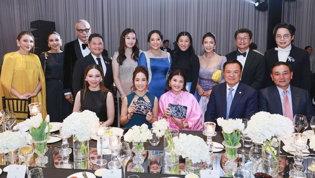 ‘21 ปี HiSoParty’ชวนคนดัง เผยมุมมอง ‘รักและการให้’ผ่านนิทรรศการภาพถ่ายสุดเอ็กซ์คลูซีฟ