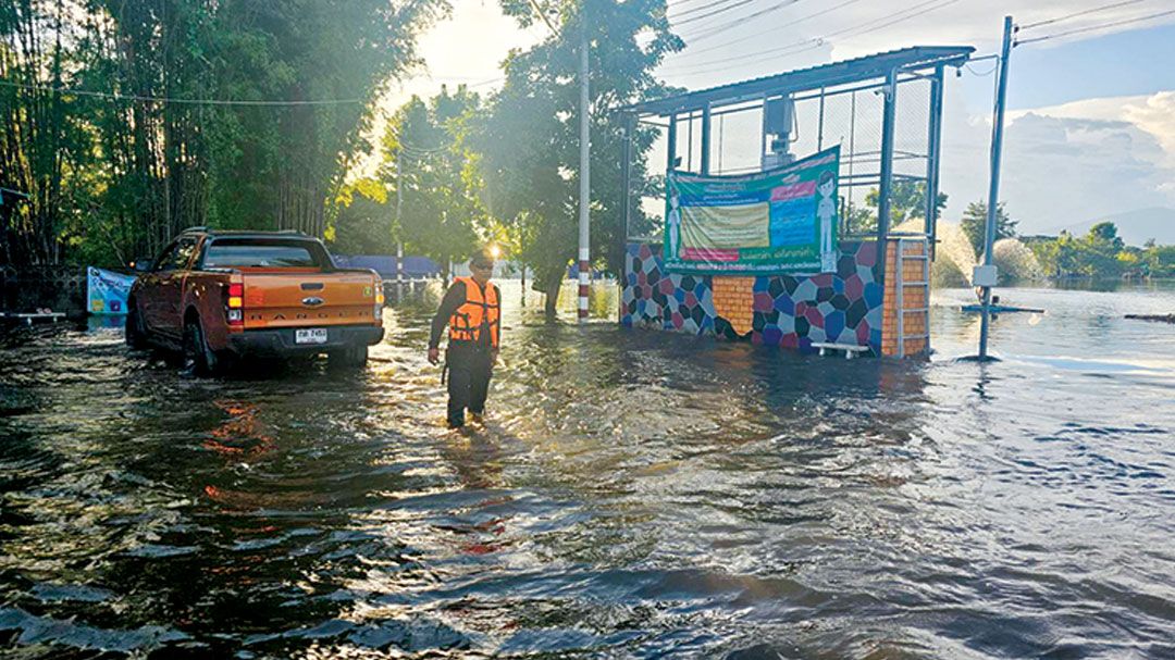 อุตุฯเตือนไทยอากาศแปรปรวน  18 จว.น้ำยังท่วม  หอการค้าชี้เสียหาย 3 หมื่นล้าน