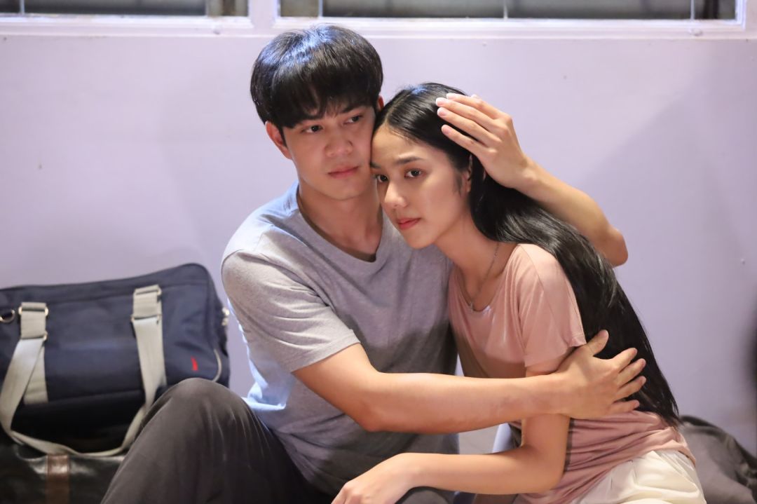 เรื่องย่อสั้นละคร 'ดุจเล่ห์ดาวลวง' ตอนที่ 28