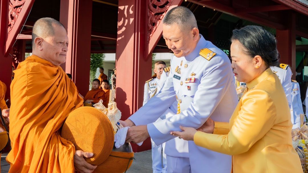 กองทัพเรือจัดกิจกรรมน้อมรำลึก 'วันคล้ายวันสวรรคต' พระบาทสมเด็จพระบรมชนกาธิเบศร 13 ต.ค.