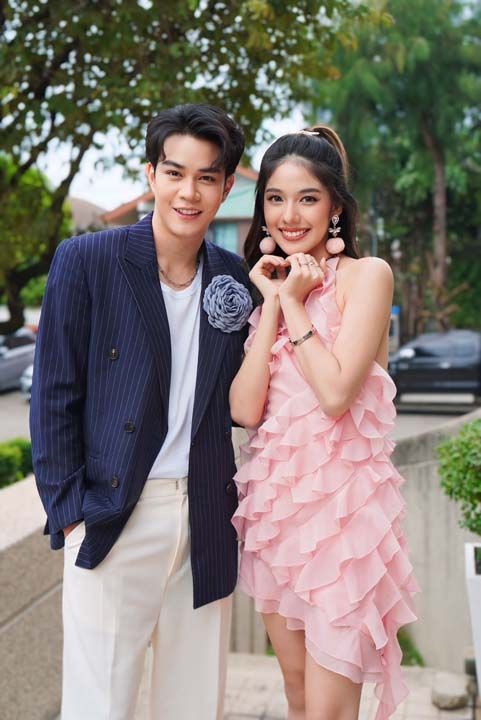 ‘ไต้ฝุ่น-มิ้นชิ’จูงมือขอบคุณแฟนละคร ปลื้ม‘ดุจเล่ห์ดาวลวง’เป็นผลงานสุดประทับใจ