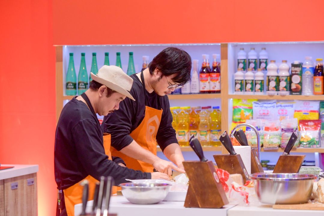 'The Restaurant War'สุดเจี๊ยวจ๊าว..ครึกครื้น มาสเตอร์เชฟจูเนียร์!!ยกขบวนชิมฝีมือพ่อค้าซ่าแม่ค้าแซ่บ