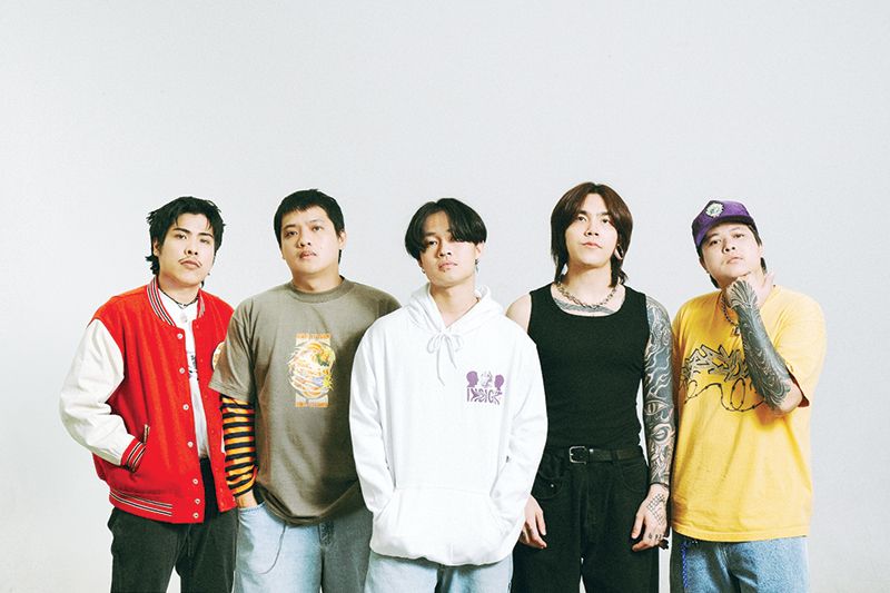 Bomb at Track ส่งเพลงใหม่ ‘ช่วงเวลาจุดพลุ’  ความสุขเพียงเสี้ยววินาที แต่จดจำตลอดไป!