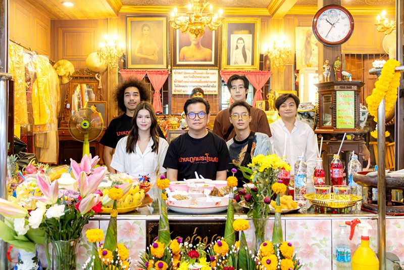 ‘จ็อบ – ยิหวา’นำทีม ‘นางนาคพระโขนง’  แก้บนย่านาค ฉลองความสำเร็จสุดปัง!