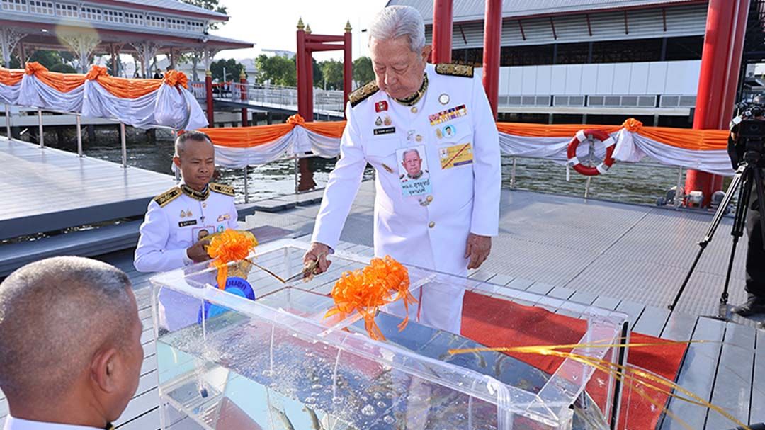 'ในหลวง' โปรดเกล้าฯให้ผู้แทนพระองค์ ไปในการบำเพ็ญพระราชกุศลปล่อยโค นกและปลา เนื่องในวันคล้ายวันประสูติ 'เจ้าฟ้าพัชรกิติยาภา'