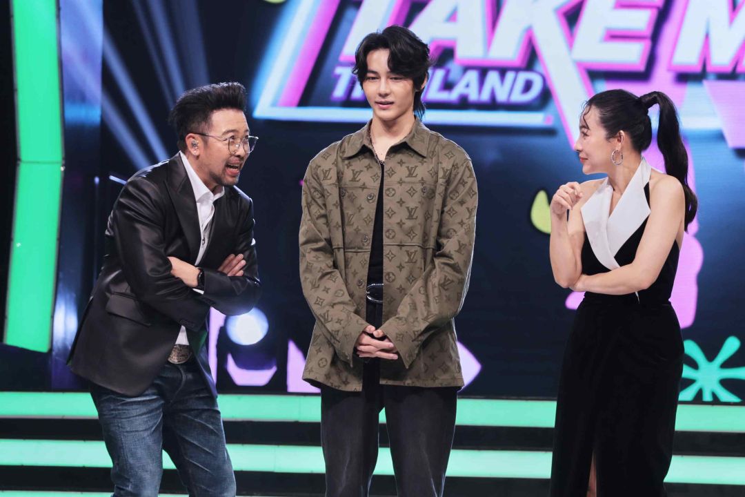 นายแบบหนุ่มน่ารักจนใจเจ็บ ทำ 'ต้นหอม' เขินหน้าแดงกลางรายการ!