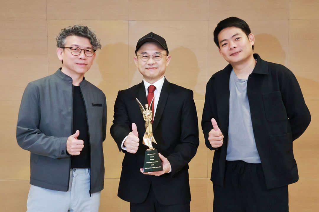 ‘ดอกเตอร์ไคลแมกซ์ปุจฉาพาเสียว’ คว้ารางวัล Grand Final Winner Best Drama Series