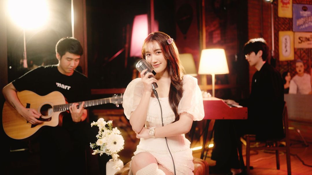 ‘เบสท์ คำสิงห์’ปล่อยเพลงรัก กับเพลง ‘คนโปรดของฉันเป็นเธอเสมอ’