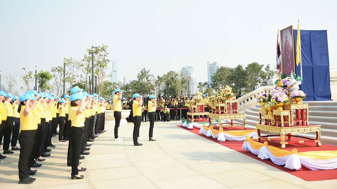 'นายกฯ'ร่วมปลูกต้นไม้ เฉลิมพระเกียรติ'พระบาทสมเด็จพระเจ้าอยู่หัว'