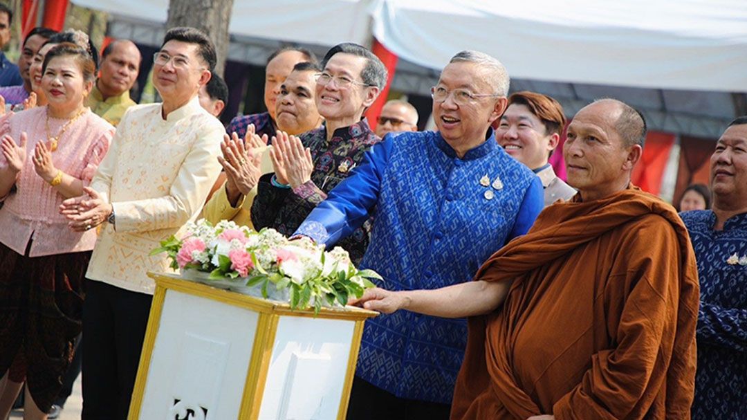 ศธ.-สพฐ.รับมอบอาคารพระครูโสภณภาวนานุสิฐ ศูนย์การศึกษาพิเศษเขตการศึกษา 6 จ.ลพบุรี