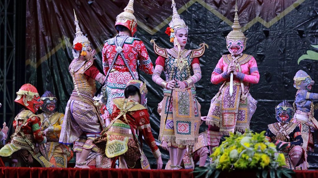 สาธิต ม.นเรศวรจัดแสดงโขนรามเกียรติ์ตอน'พระรามาวตาร'อนุรักษ์และสืบสานศิลปะไทย