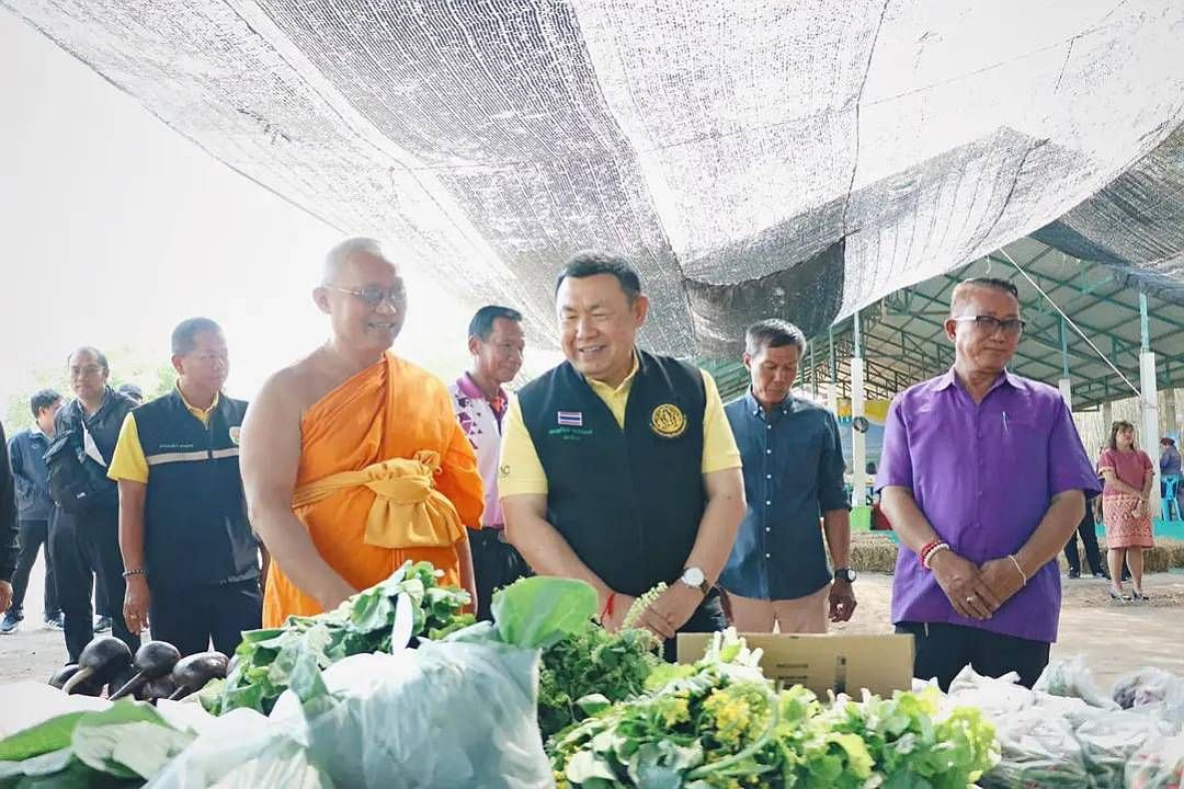 เลขาธิการ ส.ป.ก. นำทีมลงพื้นที่ติดตามงานกลุ่มวิสาหกิจชุมชนศูนย์เรียนรู้ปรัชญาเศรษฐกิจพอเพียงฯ บ้านนาอิซาง