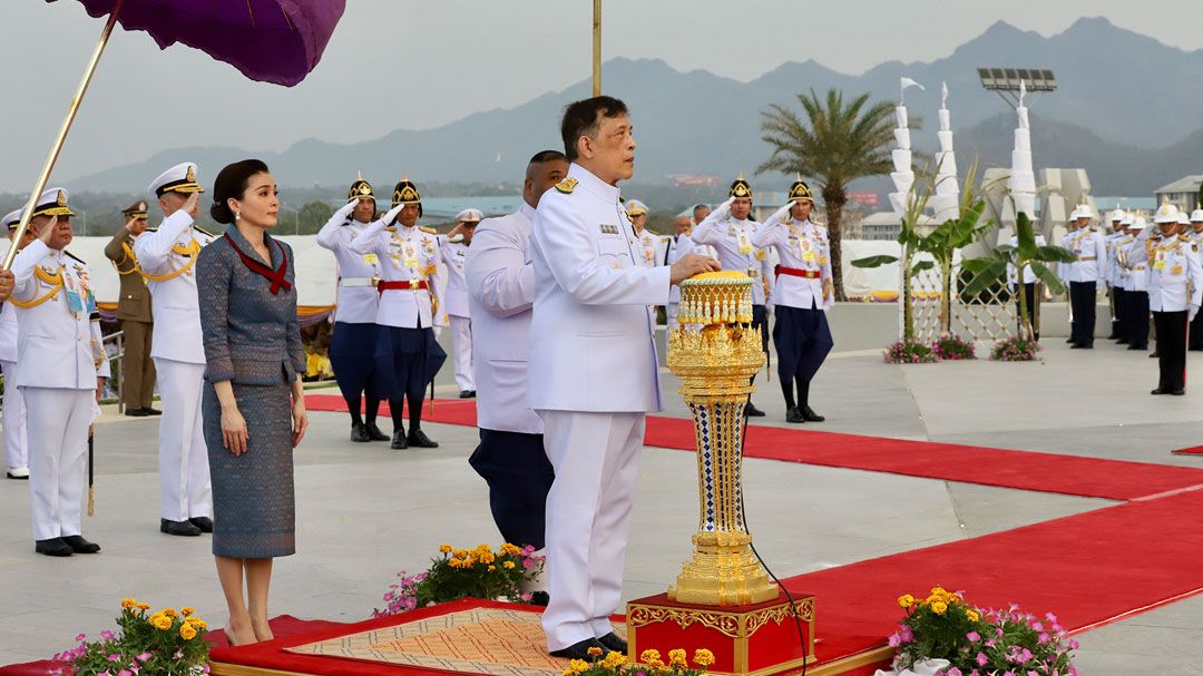 'ในหลวง-พระราชินี'ทรงเปิด โรงเรียนนายเรืออากาศนวมินทกษัตริยาธิราช และพระบรมราชานุสาวรีย์ ร.9 จ.สระบุรี