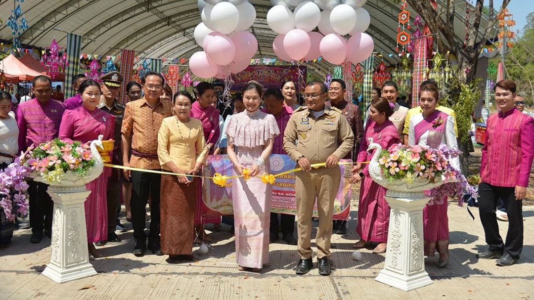 'จิราพร'เปิดงาน'มหกรรมหมอลำโลก'ร้อยเอ็ดส่งเสริมศิลปวัฒนธรรมหมอลำหนึ่งใน Soft Power ไทย