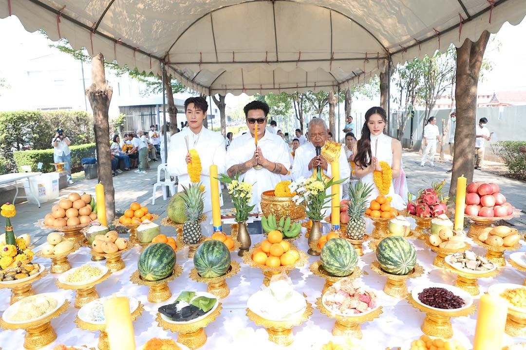 ‘แหม่ม-จินตหรา’ นำทีมนักแสดง  บวงสรวงเอาฤกษ์เอาชัยเสริมความปัง ‘ชะตาหงส์’