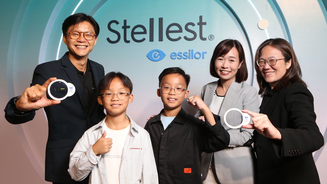 EssilorLuxottica ส่งต่อความมั่นใจให้พ่อแม่ด้วยเลนส์ Stellest®  หลังผลวิจัย 5 ปี ยืนยันประโยชน์ระยะยาวต่อภาวะสายตาสั้นในเด็ก