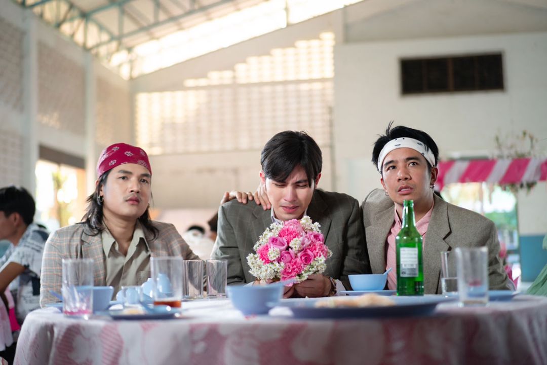 ‘ลำเพลิน วงศกร’ขอเป็นเพื่อนคนแอบรัก ส่งอีกเพลงไว้ชนหมดแก้ว กับ‘อ้ายเปิดเหล้า เจ้าเปิดโต’