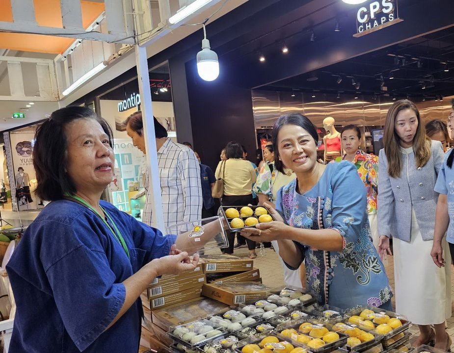 เริ่มแล้ว! งานมหกรรมจำหน่ายสินค้าเกษตรกรฯ เสริมอาชีพให้ชุมชน เชื่อมการค้าภาคธุรกิจ-เกษตรกร