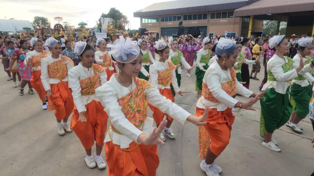ทม.ลำปลายมาศสืบสานประเพณีสงกรานต์ปี’68