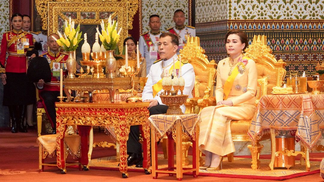 ‘ในหลวง-พระราชินี’เสด็จฯทรงบำเพ็ญพระราชกุศลทักษิณานุปทาน ในการพระราชพิธีฉัตรมงคล พุทธศักราช 2568