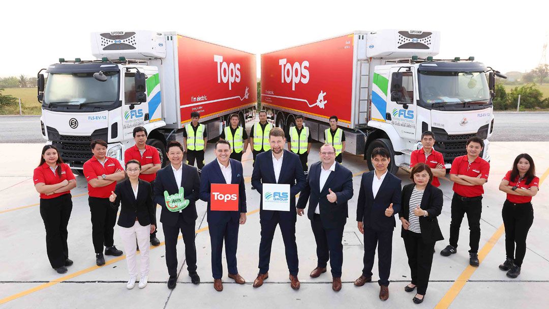ท็อปส์ จับมือ เอฟแอลเอส กรุ๊ป เปิดตัว ‘EV TRUCK’ ยกระดับกรีนโลจิสติกส์