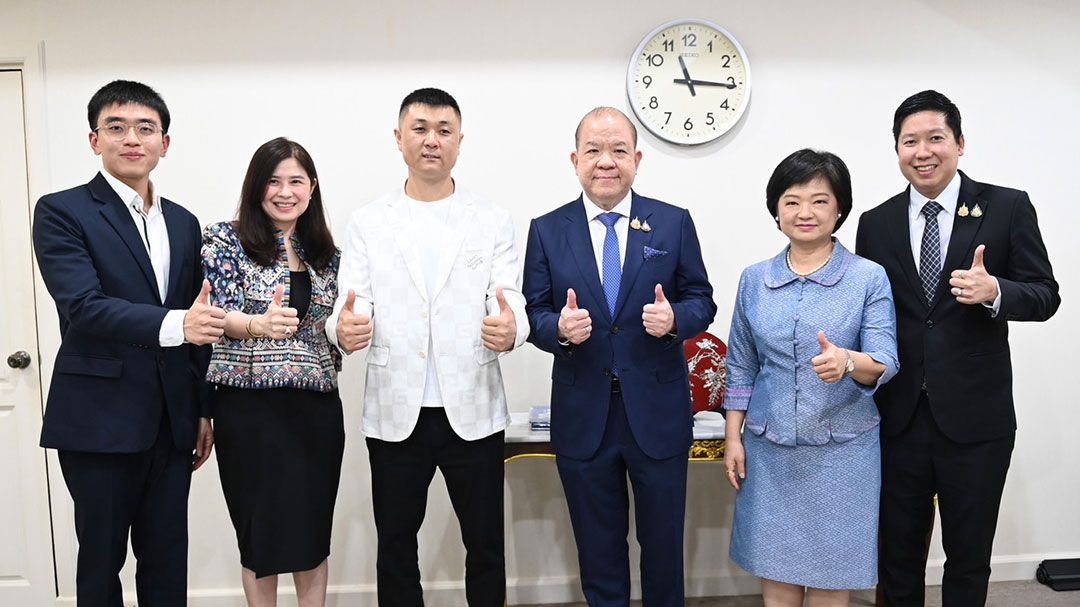 ‘พาณิชย์’รุกดึงอินฟลูฯชื่อดังจีน ไลฟ์ขายผลไม้ไทย ตั้งเป้าทุบสถิติใหม่