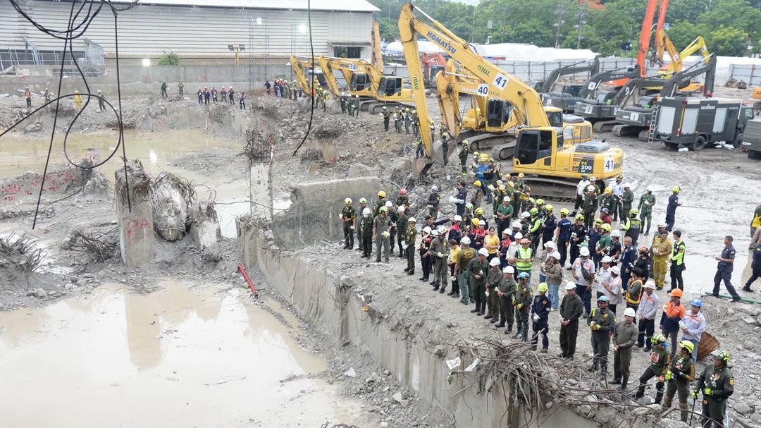 กทม.ปิดศูนย์ฯ รื้อซากตึกสตง. ตร.จ่อหมายจับ 17 รายทำพังถล่ม