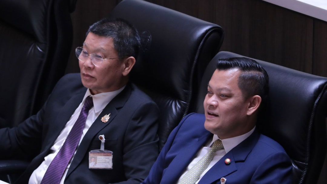 'ธนกร'จี้'ผบ.ตร.-รัฐบาล' เอาจริงกวาดล้างเว็บพนัน หลังพบเครือข่ายใช้เงินสีดำบริจาควัด-ใช้ทุ่มเลือกตั้ง