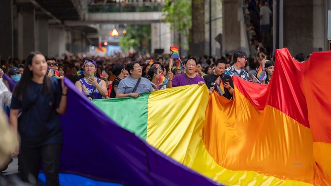 ไทยพีบีเอส พร้อมเสิร์ฟความเฉิดฉาย 'Born This Way' จาก Bangkok Pride Festival 2025 รับชมสดพร้อมกัน 1 มิ.ย.นี้