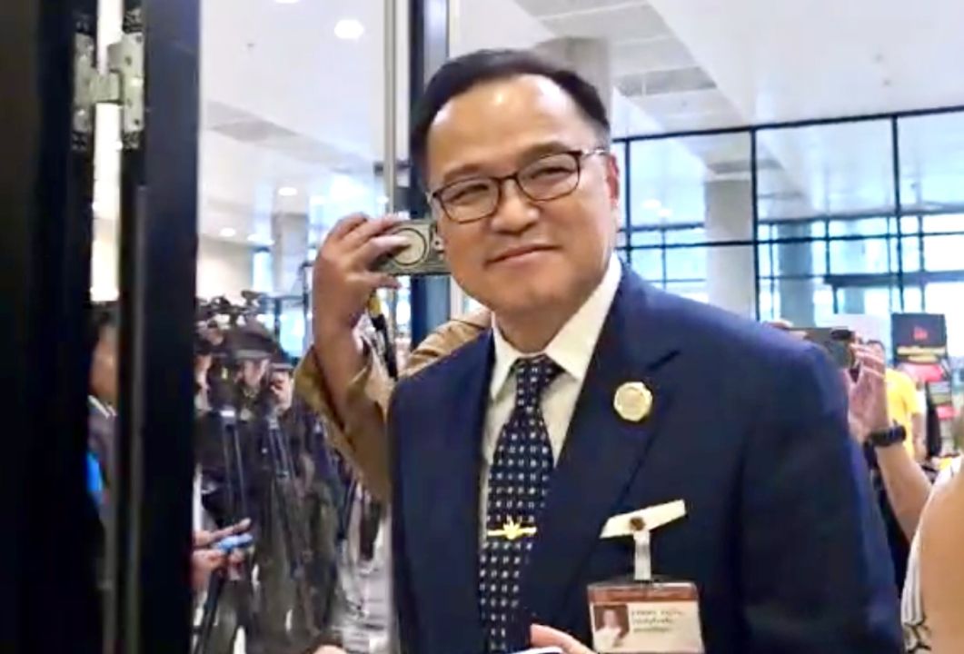 โต้‘แม้ว’ขู่ยึดมท. ‘อนุทิน’ยันมหาดไทยผลงานเพียบ โหวตงบ’69ผ่านฉลุย322ต่อ158