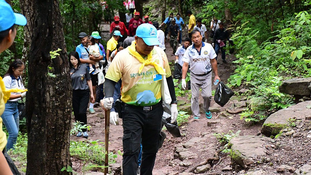 นทท.-ลูกหาบผู้ประกอบการ เตรียมปิดฤดูเที่ยว ‘ภูกระดึง’