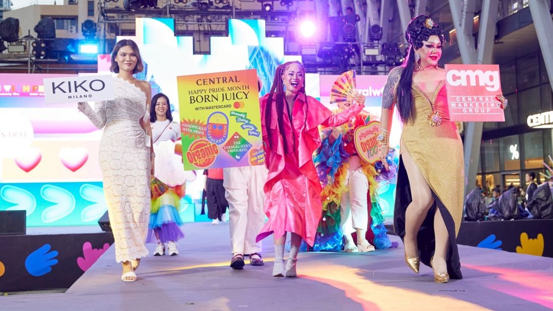 ห้างเซ็นทรัล เปลี่ยนทุกสาขาให้กลายเป็นแลนมาร์กแห่งสีสัน  กับแคมเปญ‘Central Pride Month 2025’