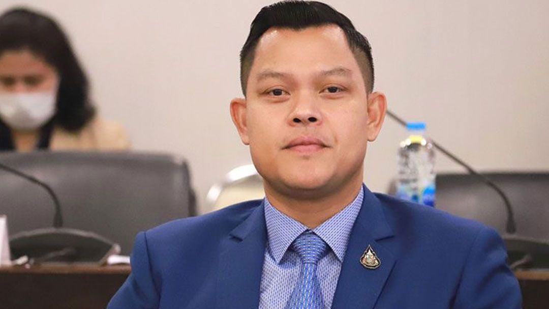 ‘ธนกร’จี้รัฐบาลปรับยุทธศาสตร์เจรจาระหว่างปท. ผนึกกองทัพ ตั้งทีมสื่อสารเร็วแก้เกมเขมร