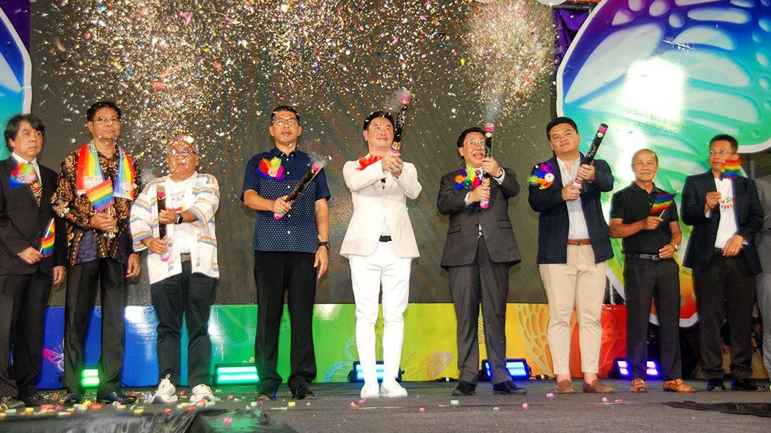 ‘จักรภพ’เปิดงาน ‘LGBTQ+ Festival’ ร่วมฉลอง Pride Month อย่างยิ่งใหญ่