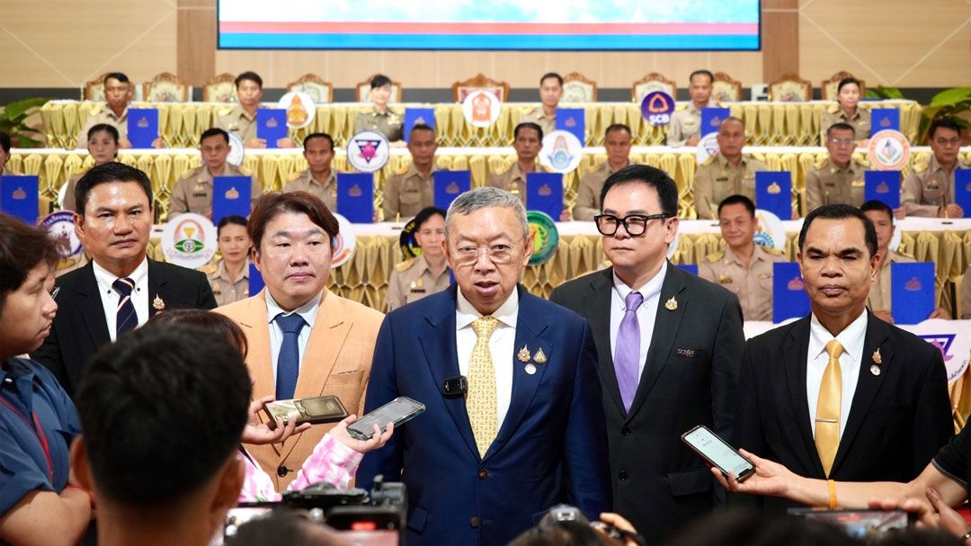 'บิ๊กอุ้ม' ผนึกเอกชนพลิกโฉม 42 โรงเรียน จ.ศรีสะเกษ มุ่งสู่สตาร์ทอัพตั้งแต่วัยเรียน