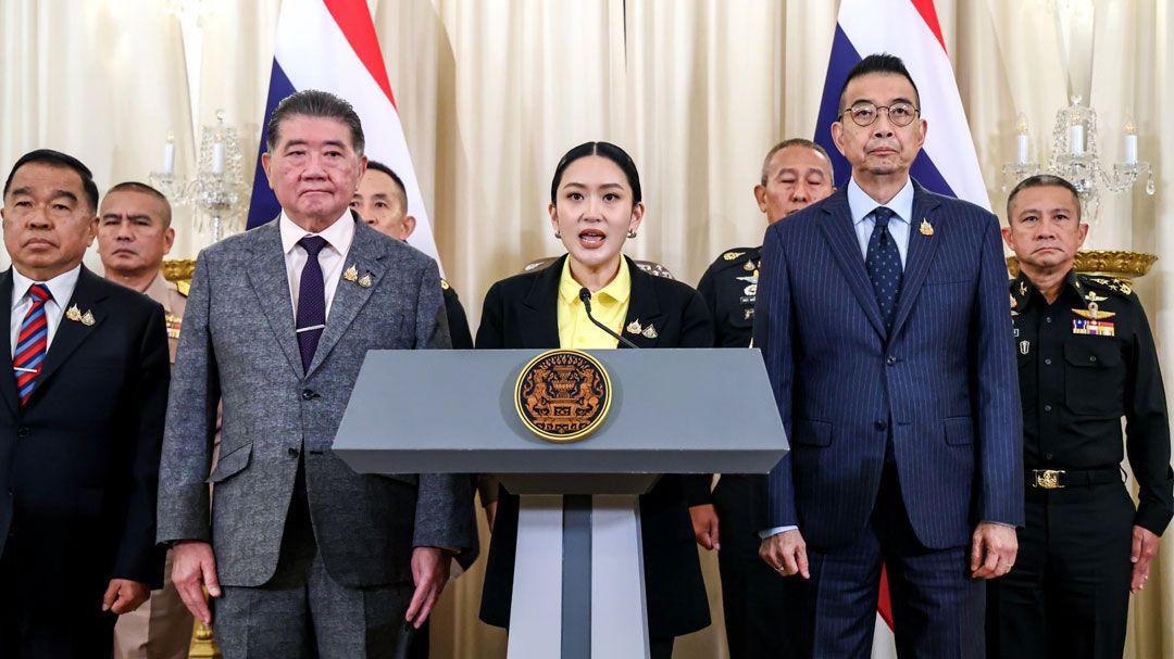 ‘อิ๊งค์’บีบน้ำตา‘ขออภัยประชาชน ’ไม่ออก-ไม่ยุบ ยันรบ.-กองทัพเป็นเอกภาพ